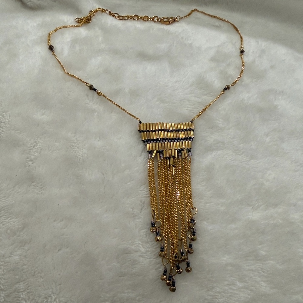 Elegant Gold Tone and Blue Fringe Necklace